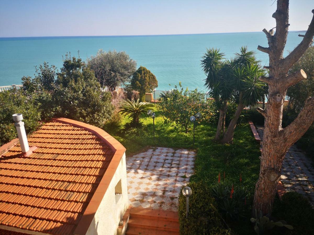 فيلا Casa Di Poseidone بروكولي المظهر الخارجي الصورة